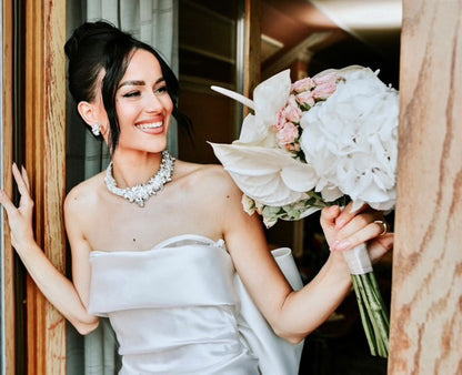 La Desse | Radiant Elegance and Modern
